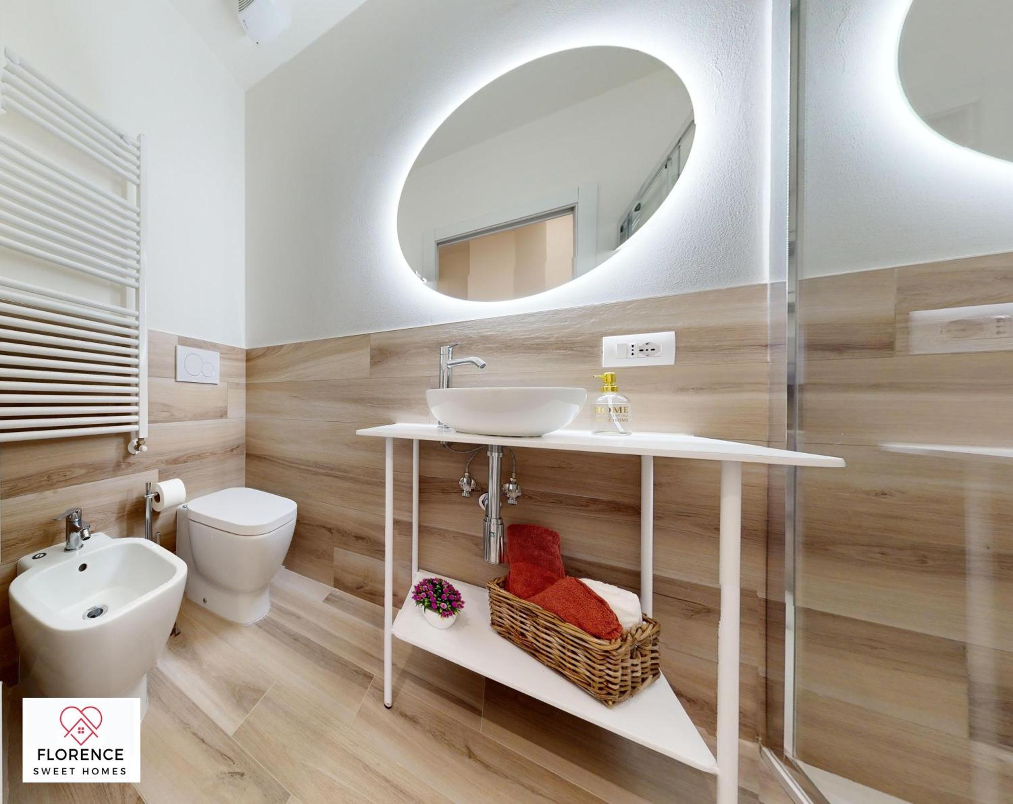 Sonia Apartment With Free Parking By Florence Sweet Homes Eksteriør bilde