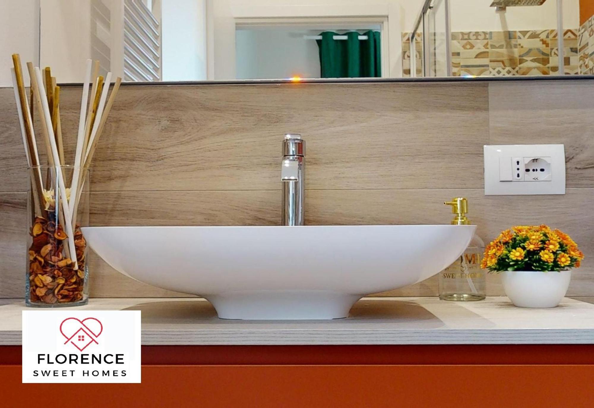 Sonia Apartment With Free Parking By Florence Sweet Homes Eksteriør bilde